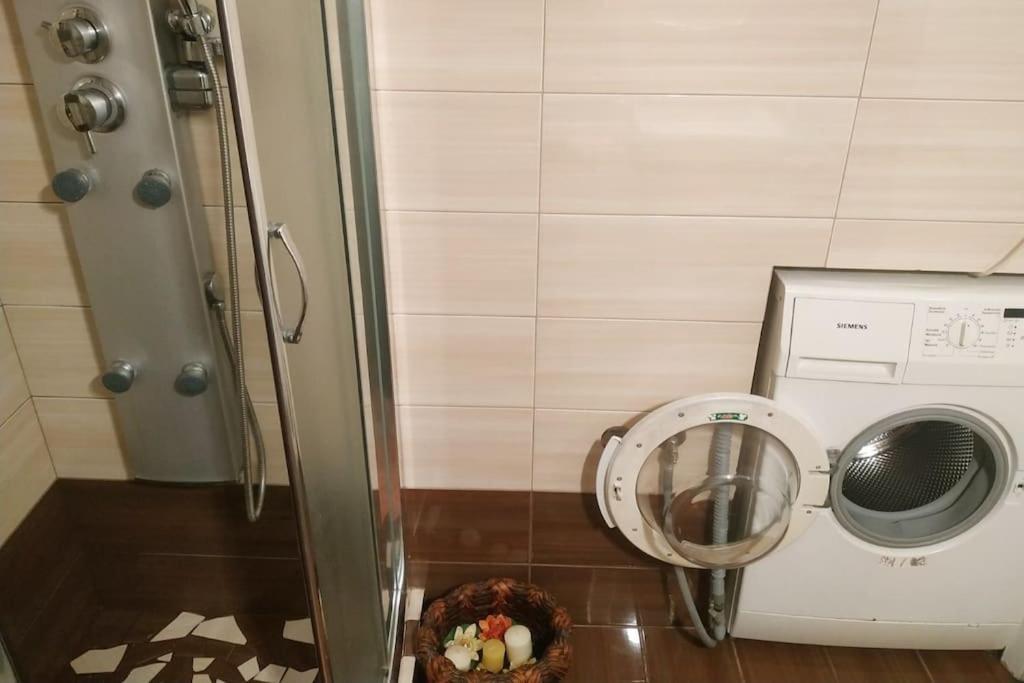 Άνετο Και Βολικό Διαμέρισμα Αθήνα Εξωτερικό φωτογραφία